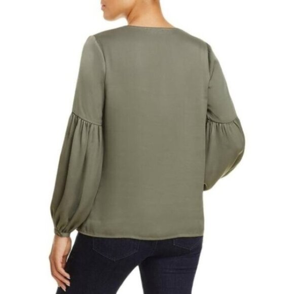 Revolve L'Academie Maya Blouse Olive Green V-Neck Long Sleeve Size XS - Picture 12 of 14